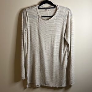Athleta Long Sleeve Shirt